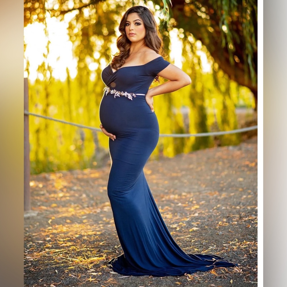 Sew Trendy Audrey Maternity Gown Navy Blue Extended Train Dress Pregnancy Small